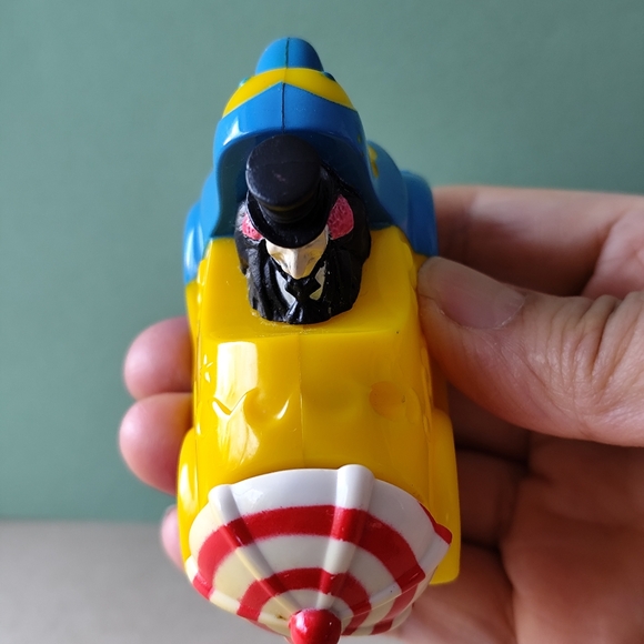 3/$20💗Vintage 1991 Batman Returns Penguin Car McDonalds Meal Toy DC Comic - Picture 5 of 7